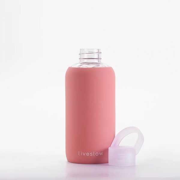 botella rosa liveslow abierta